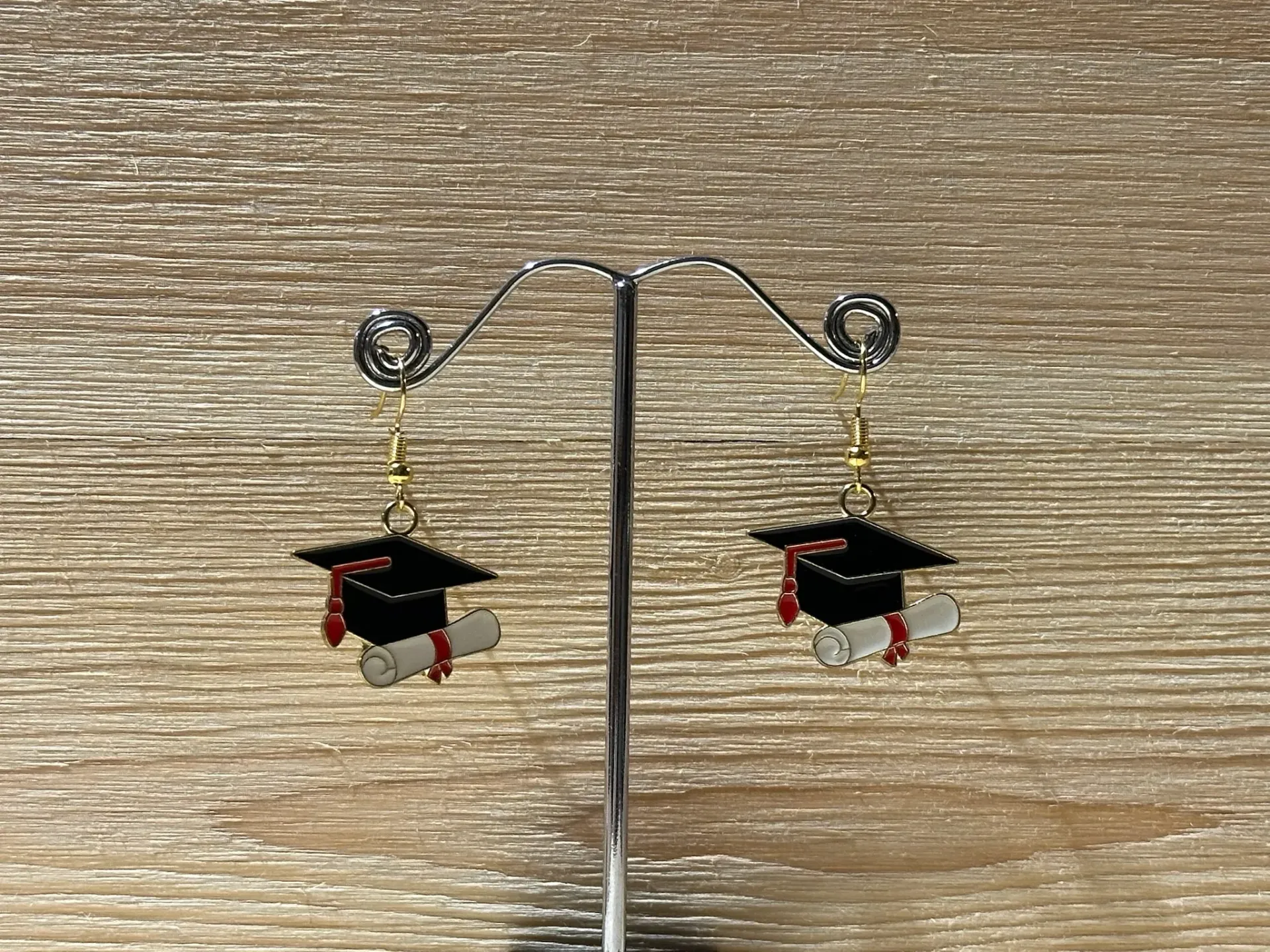 Boucle d'oreilles chapeau de diplômé en acier inoxydable