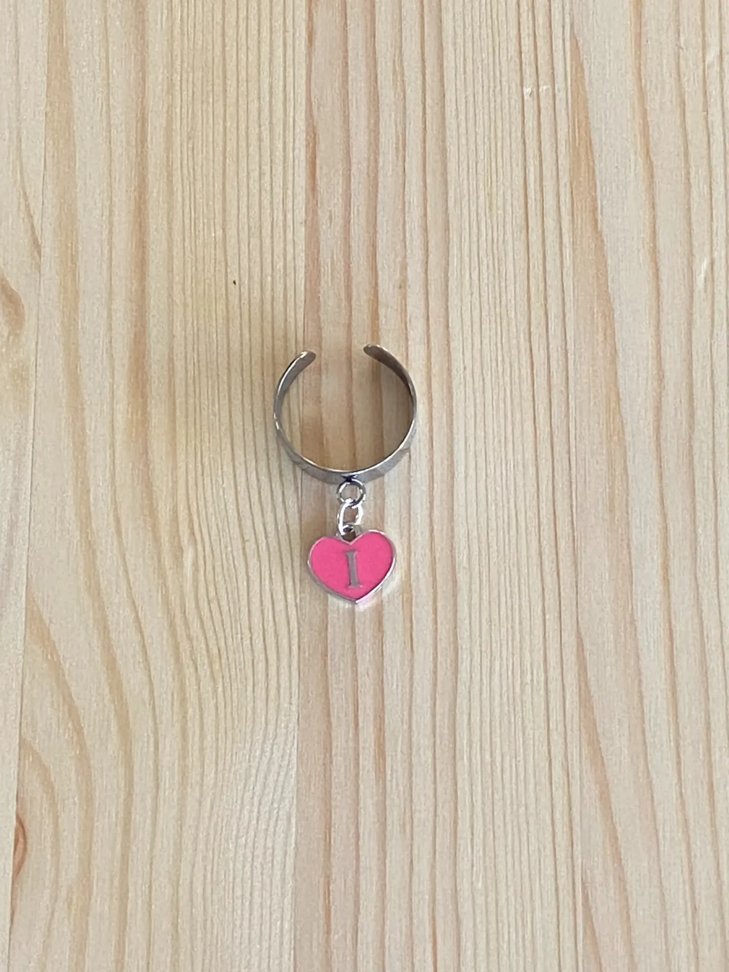Bague réglable et personnalisable avec lettre au choix en acier inoxydable