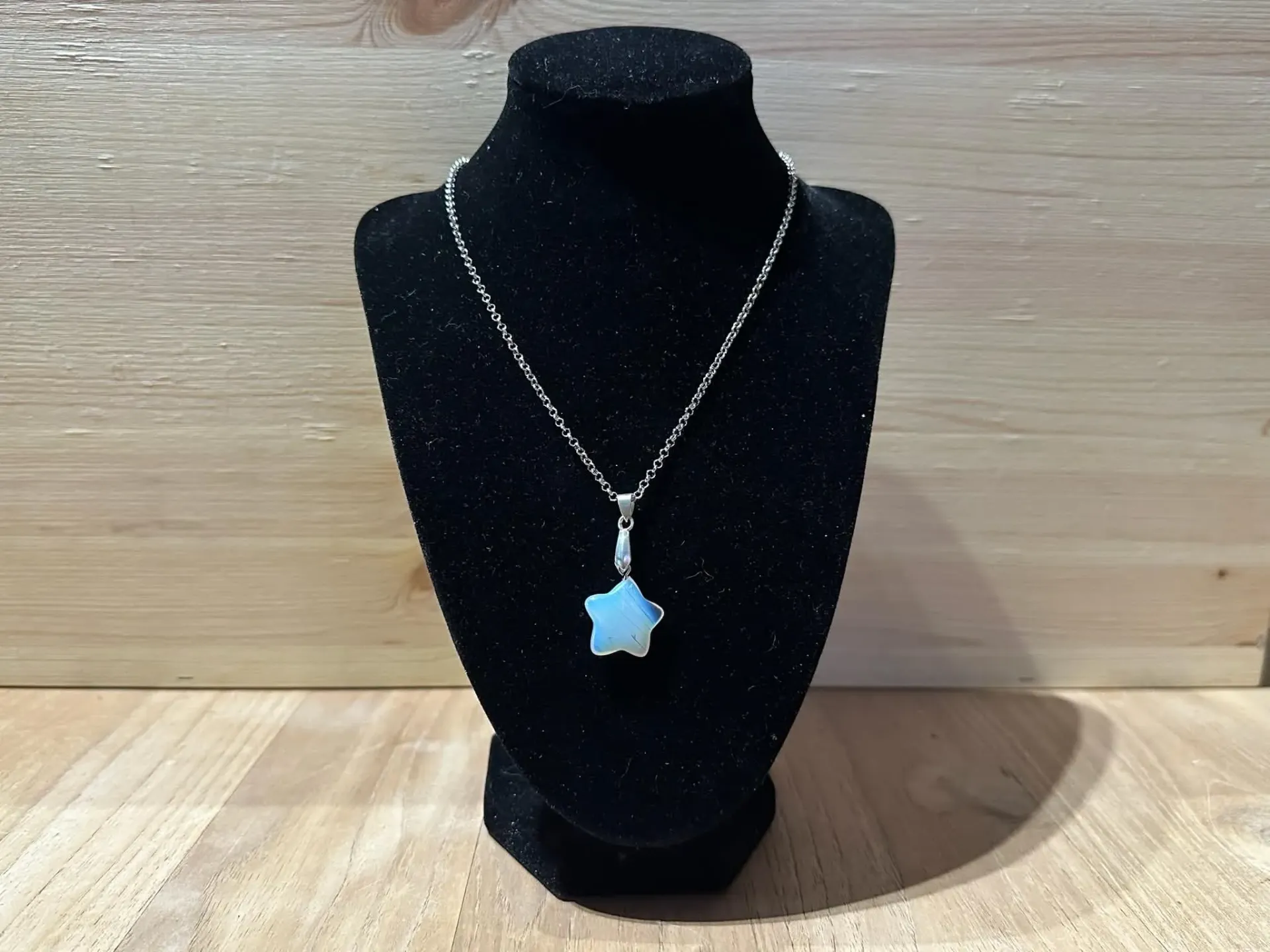 Collier étoile bleu en acier inoxydable