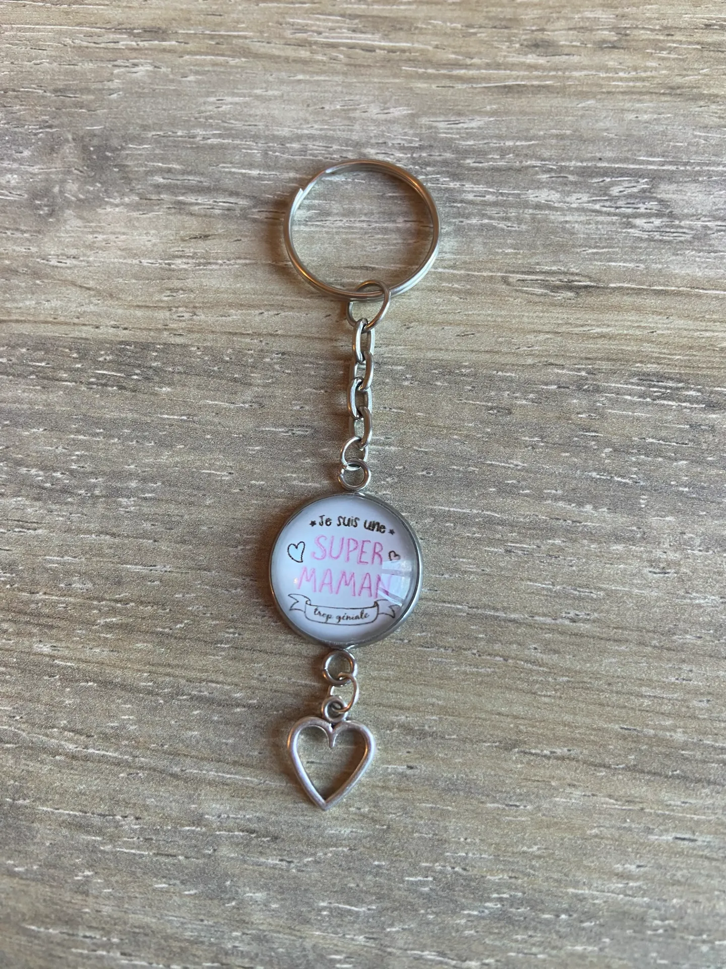 Porte-clé "je suis une super maman trop géniale"