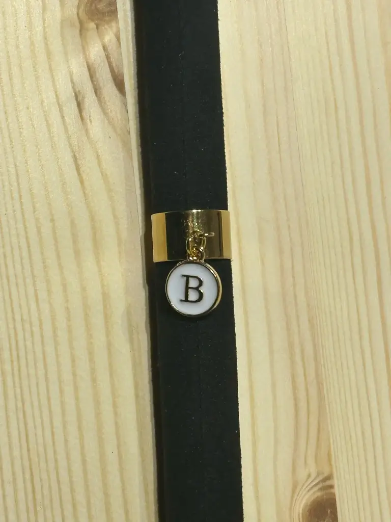 Bague dorée personnalisable avec lettre sur fond au choix en acier inoxydable (A, Bleu)