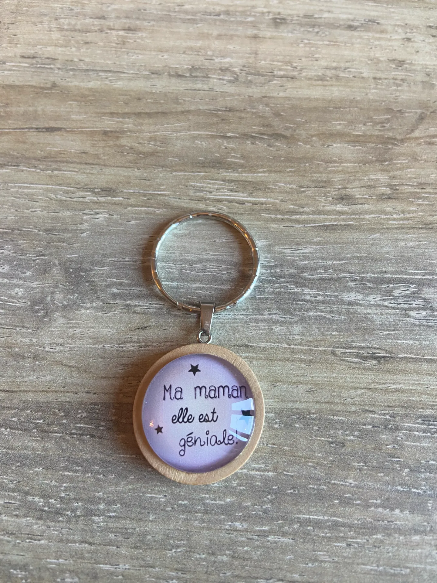 Porte-clé "ma maman, elle est géniale" (Support bois)