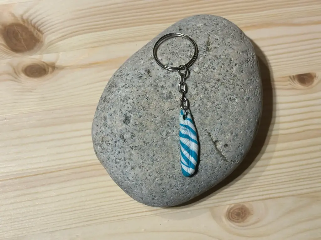 Porte-clé plume bleue et blanche