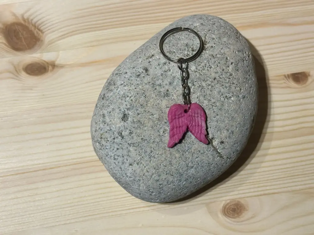 Porte-clé aile rose