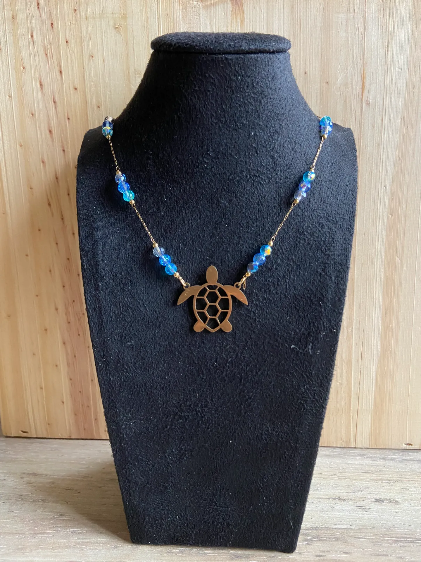 Collier dorée et bleu tortue en acier inoxydable