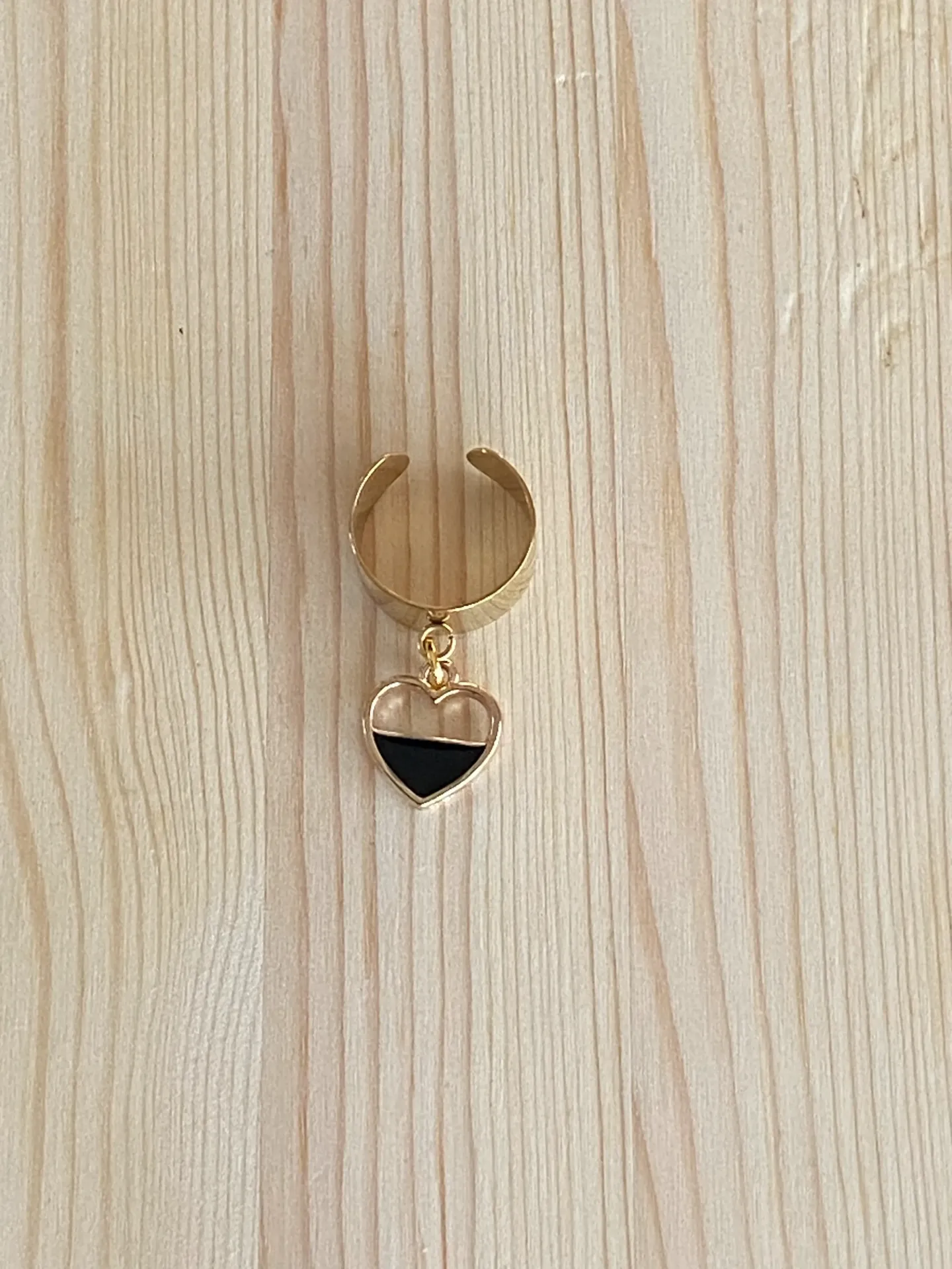 Bague dorée réglable coeur noir en acier inoxydable