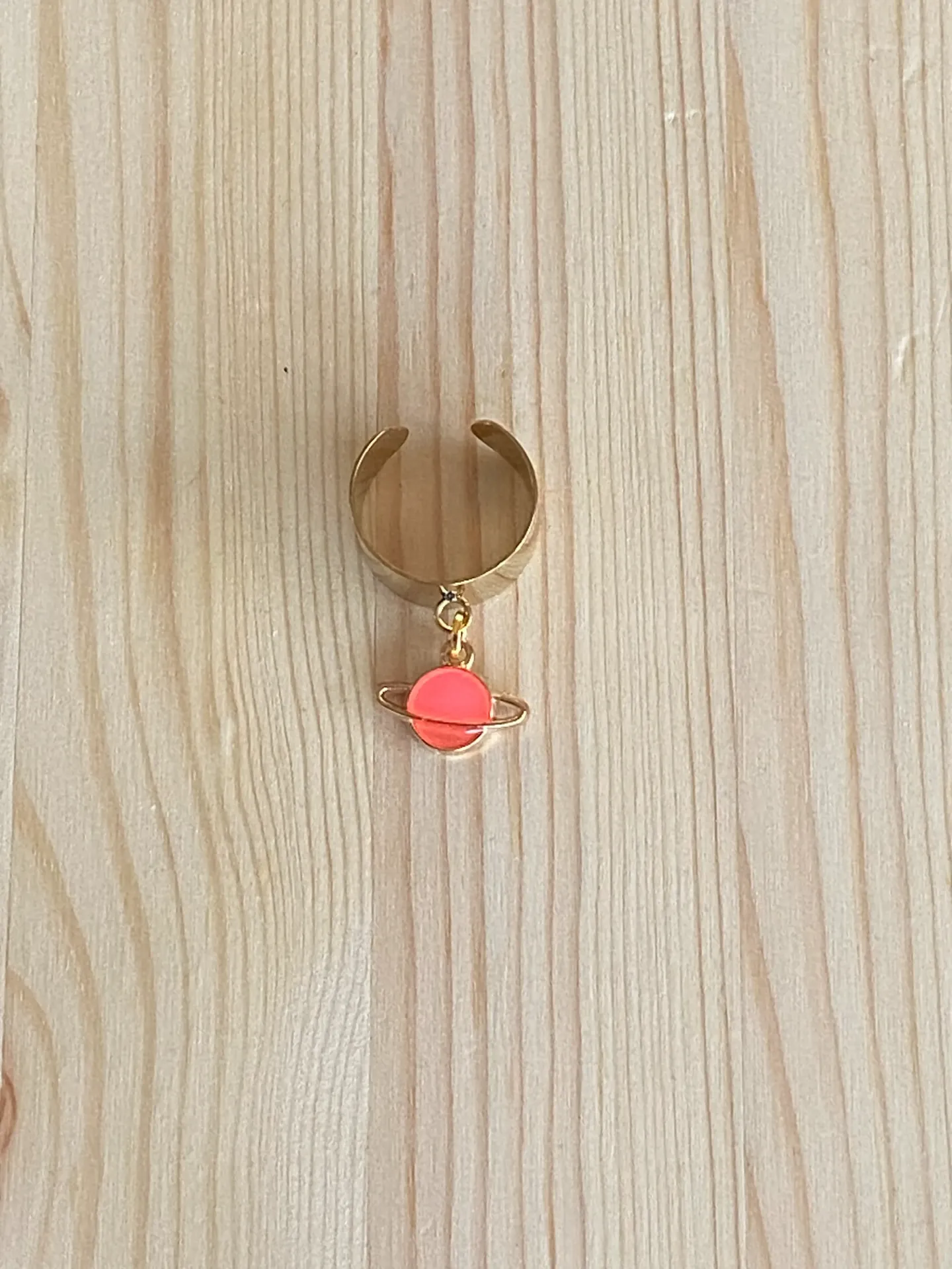 Bague dorée réglable planète en acier inoxydable