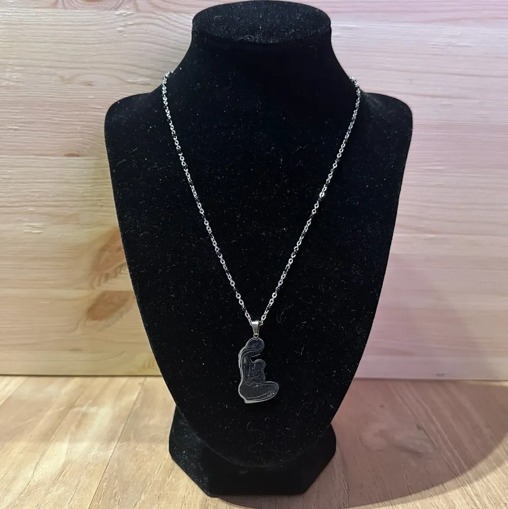 Collier argenté maman et bébé en acier inoxydable taille 50cm