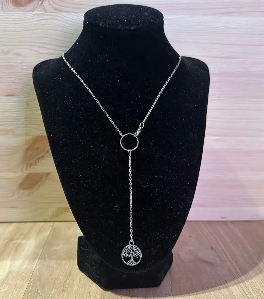 Collier argenté avec arbre de vie en acier inoxydable taille 65cm