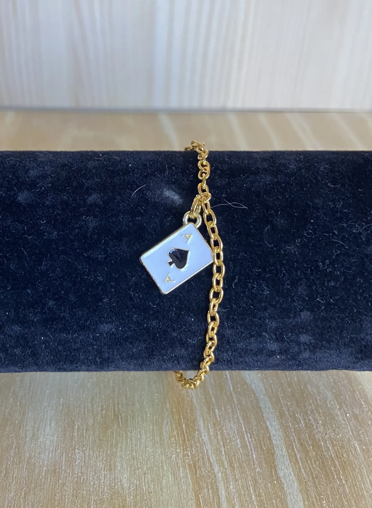 Bracelet doré avec pendentif carte as de pique en acier inoxydable taille 18cm